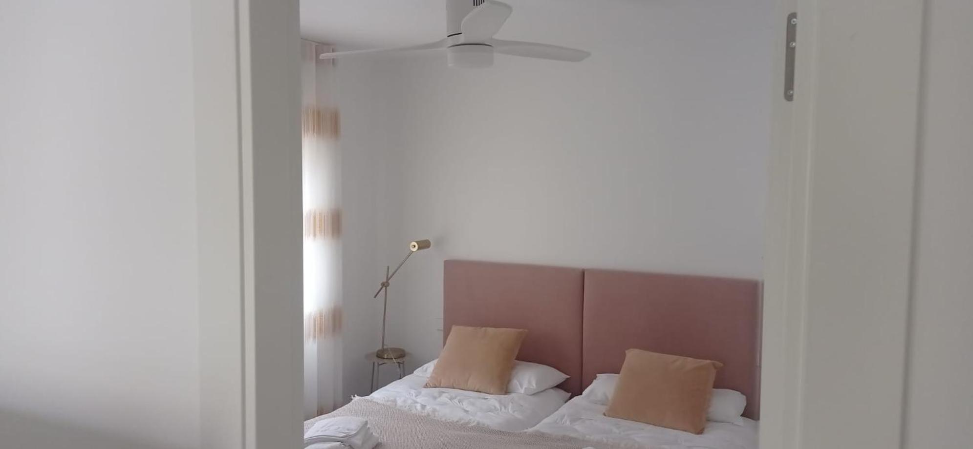 Apartment Isaac Peral Con Garage