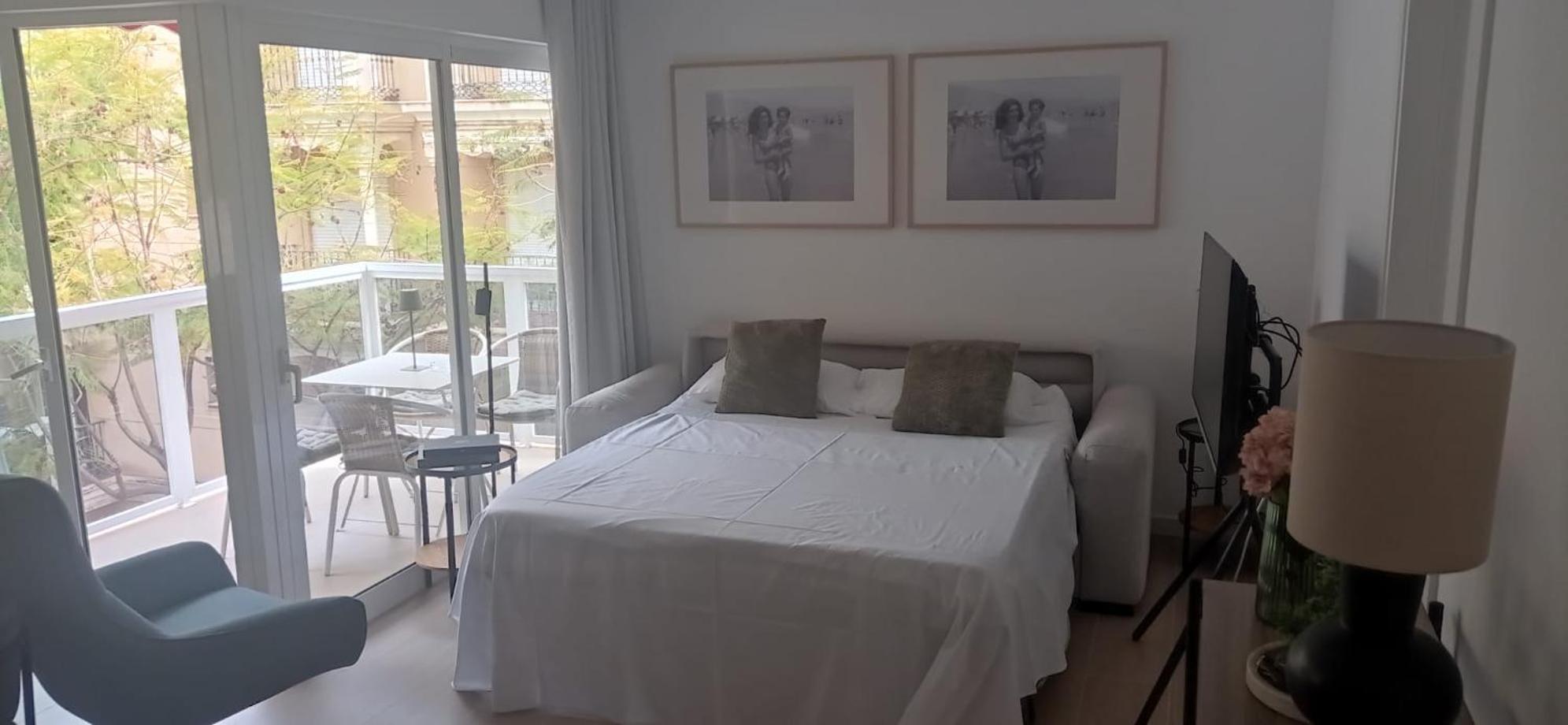 Isaac Peral Con Garage Apartment Fuengirola